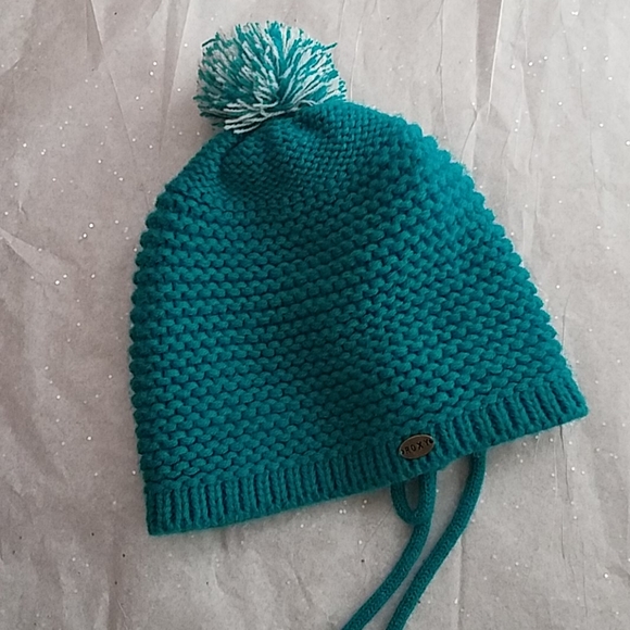 ❄ROXY BEANIE❄ - Picture 1 of 5